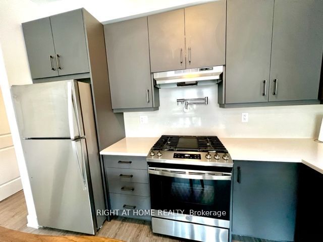 12868 Yonge Street W 16