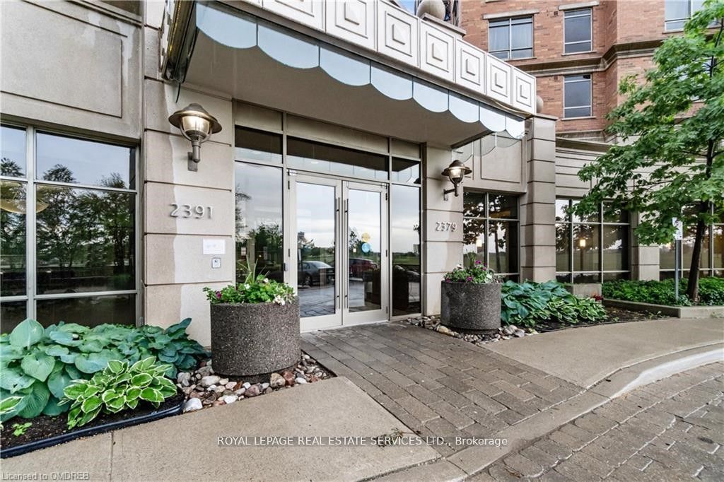 2379 Central Park Drive 1206