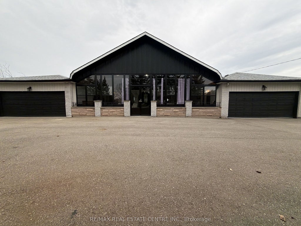 Photo of 13199 Centreville Creek Road, Caledon, ON L7C 3B8 (MLS # W13789142)