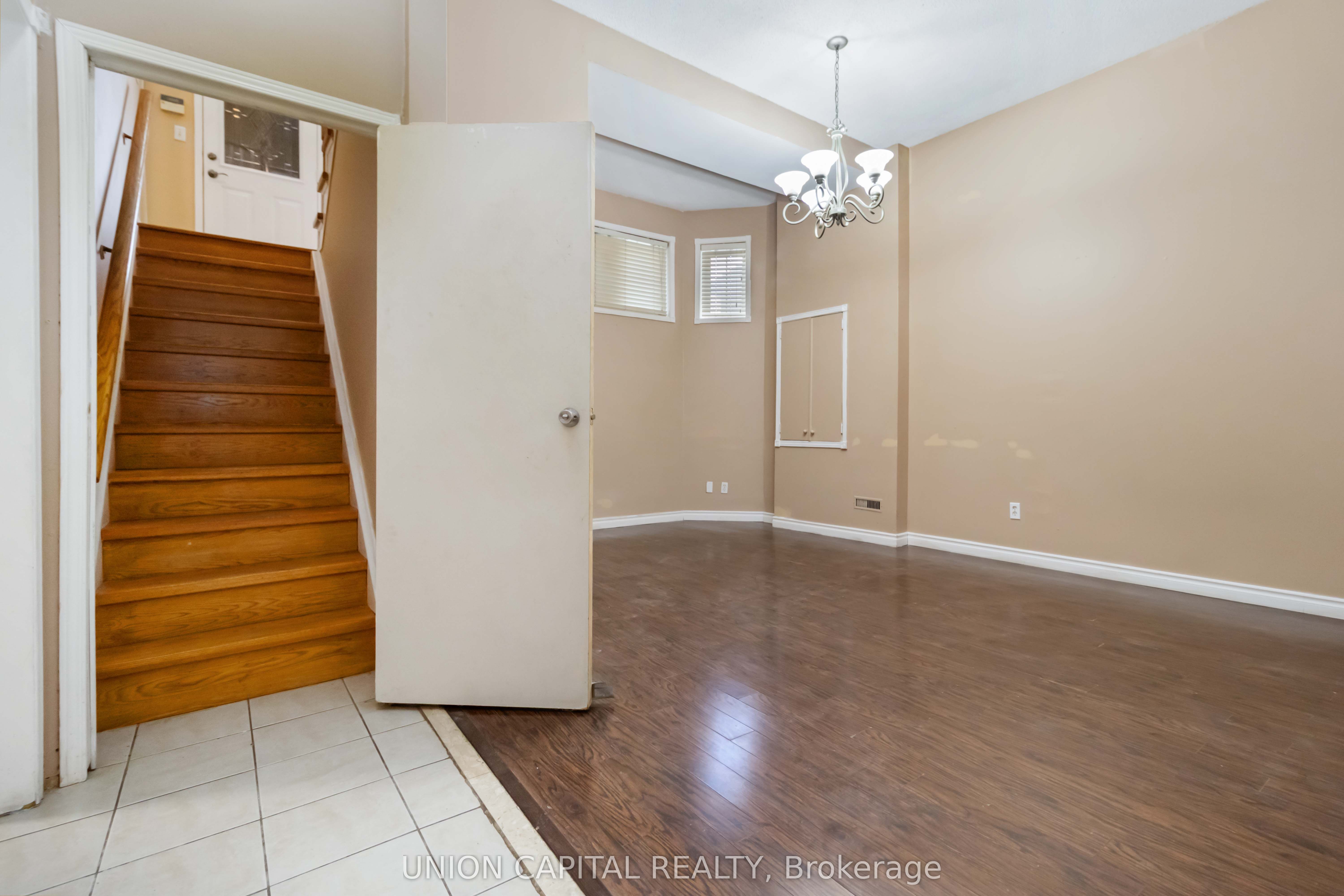 639 Twain Avenue Lower