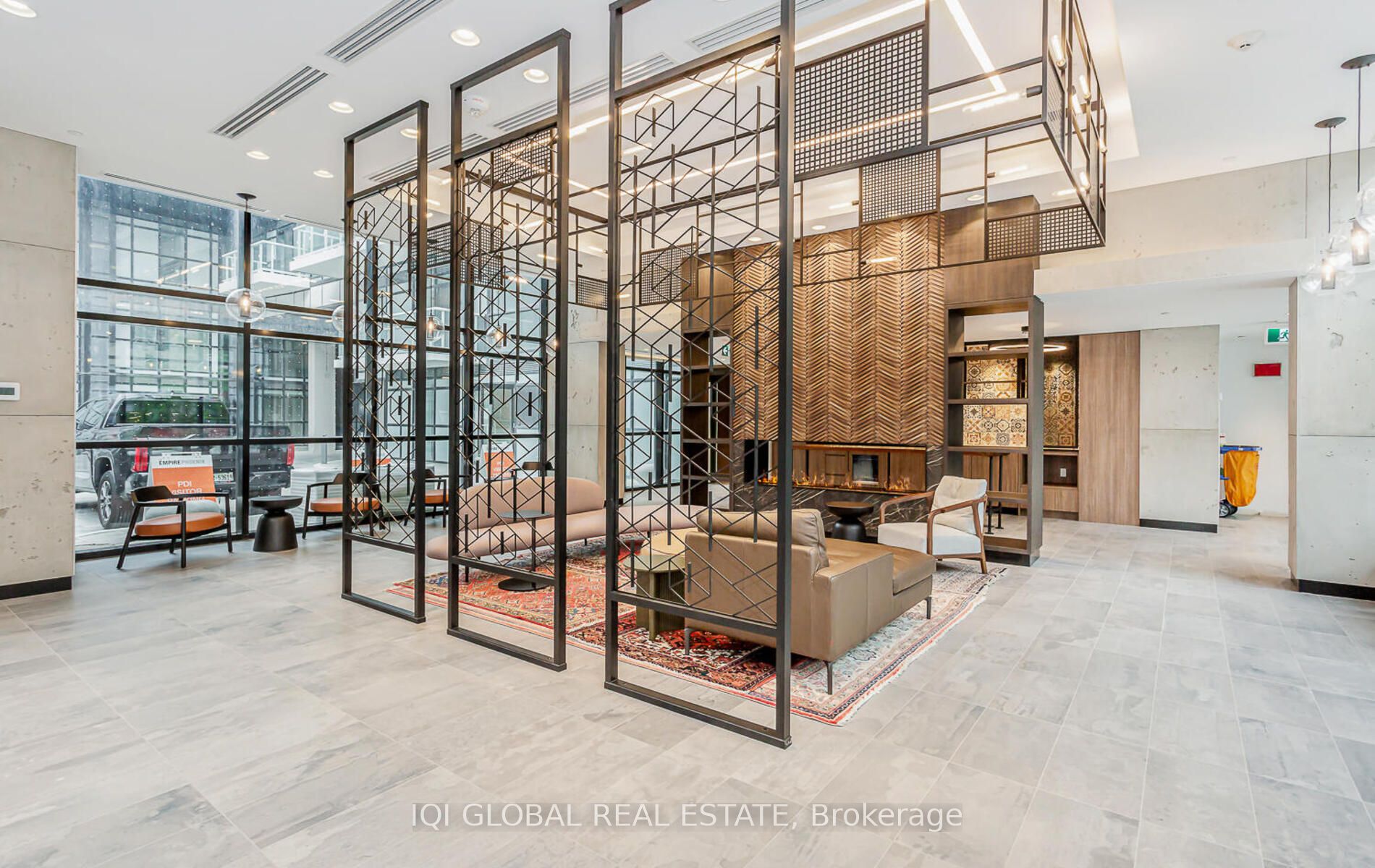 251 Manitoba Street 328