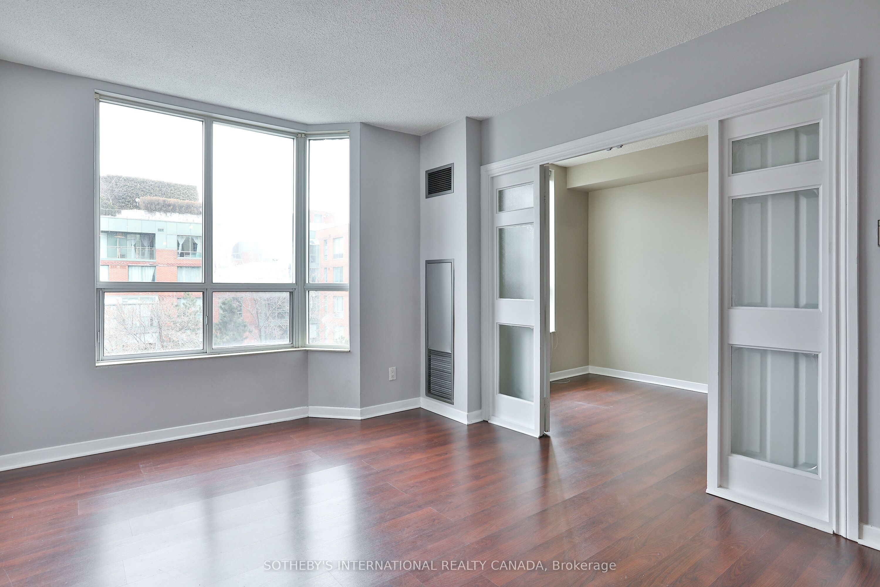 284 Bloor Street W 704