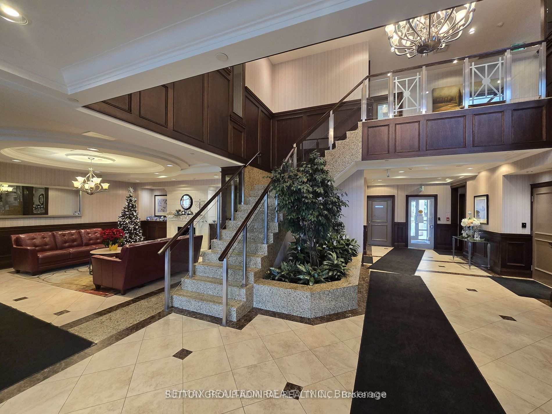 15 North Park Road 1010