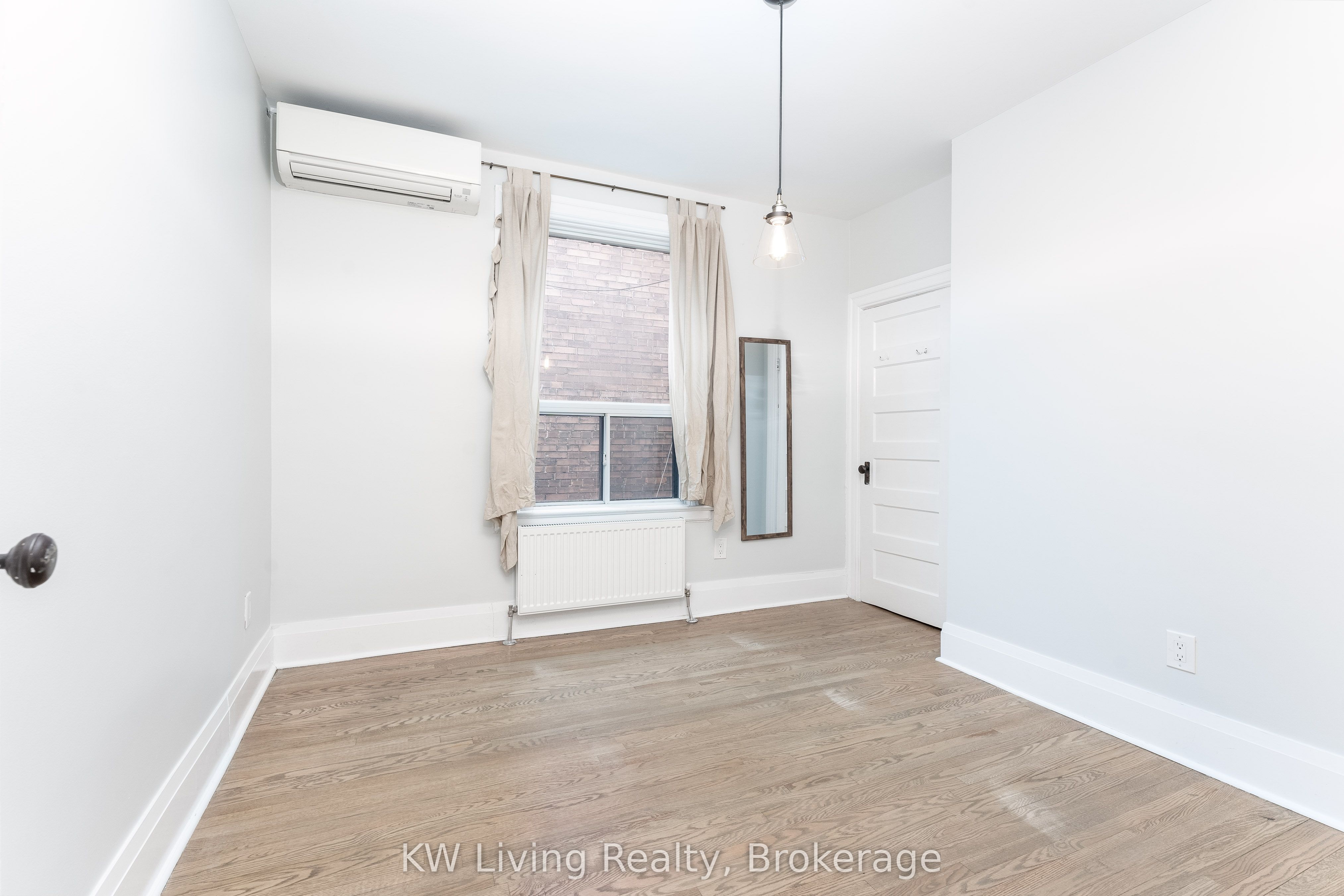 157 Margueretta Street Upper