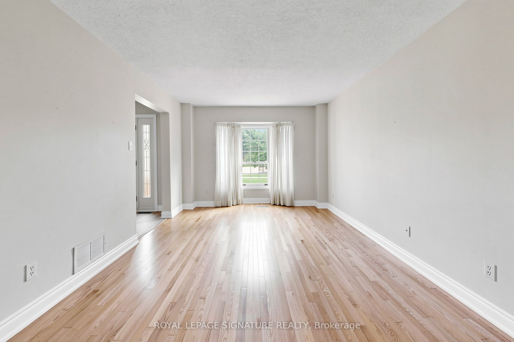 46 Gaslight Crescent