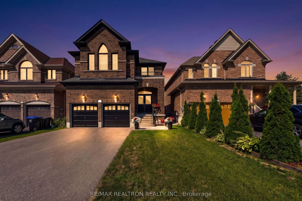 Photo of 2072 Allison Street, Innisfil, ON L9S 0K7 (MLS # N13648216)