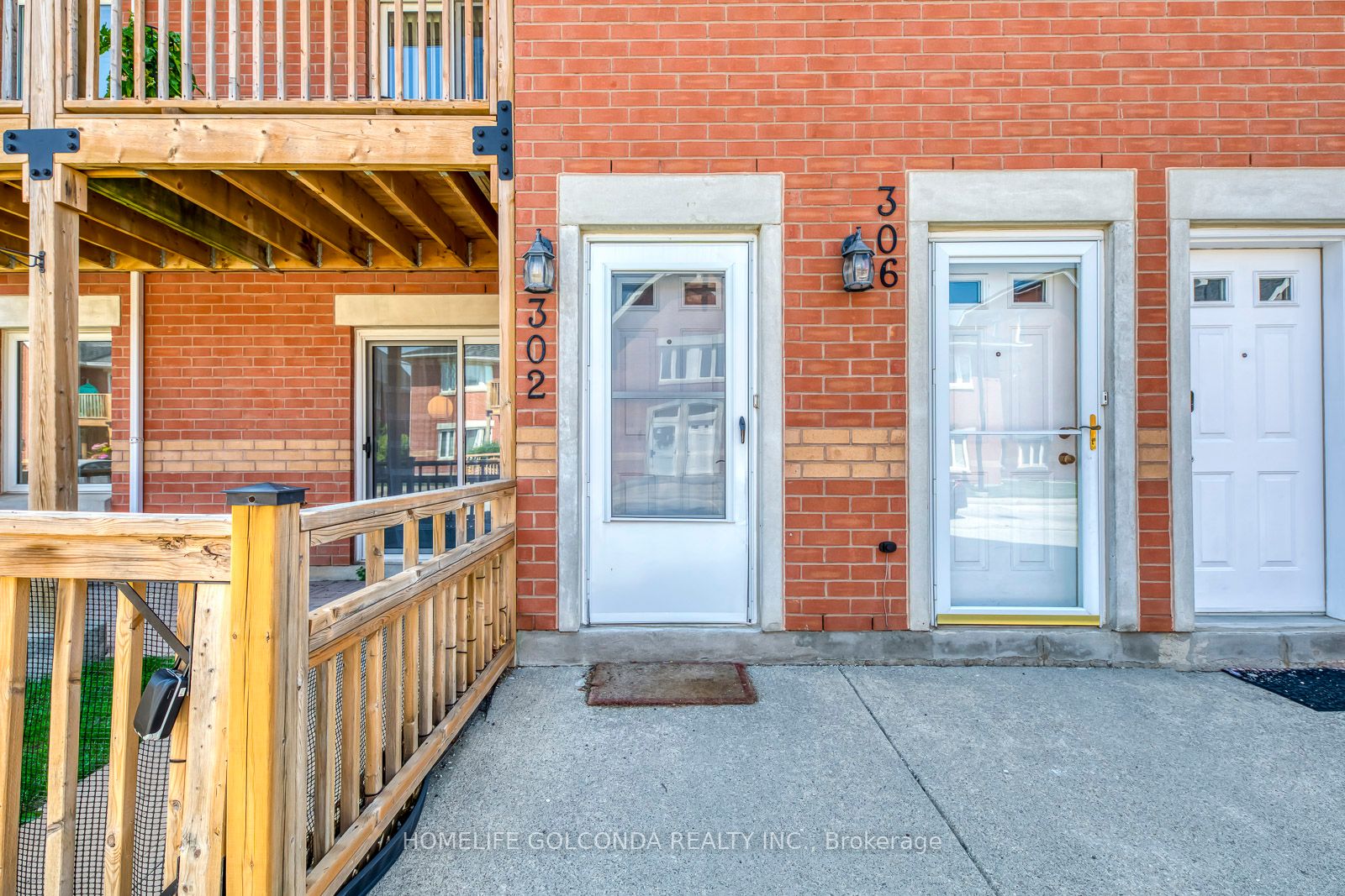 4140 Foxwood Drive 302