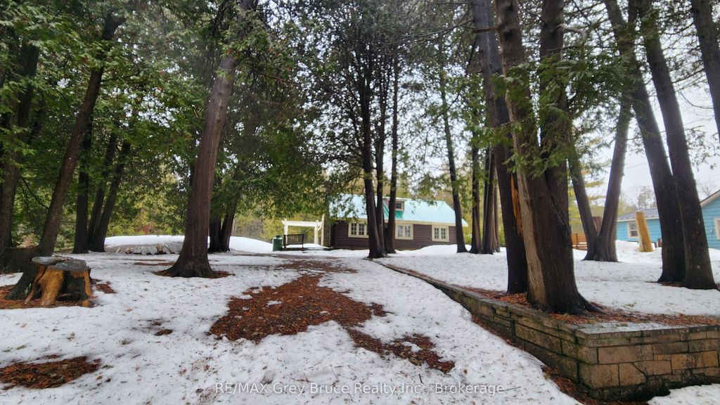 Photo of 18 Stokes River Road, Northern Bruce Peninsula, ON N0H 2M0 (MLS # X12874040)