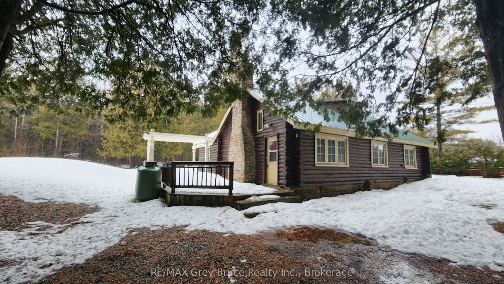 Photo of 18 Stokes River Road, Northern Bruce Peninsula, ON N0H 2M0 (MLS # X12874040)