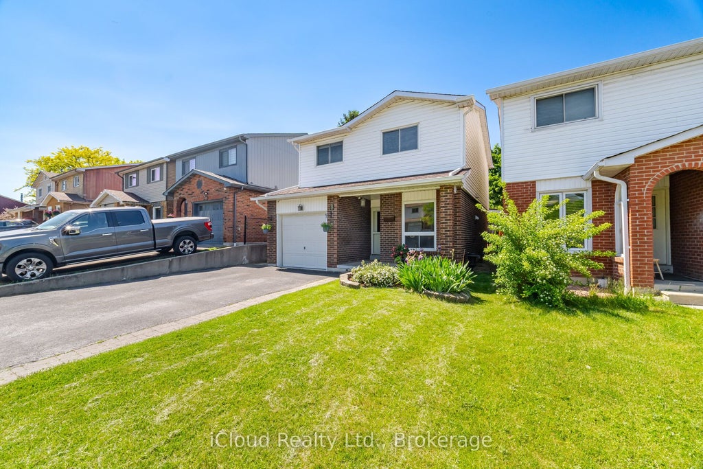 Photo of 8 Lindridge Avenue, Brampton, ON L6S 3W9 (MLS # W13245698)