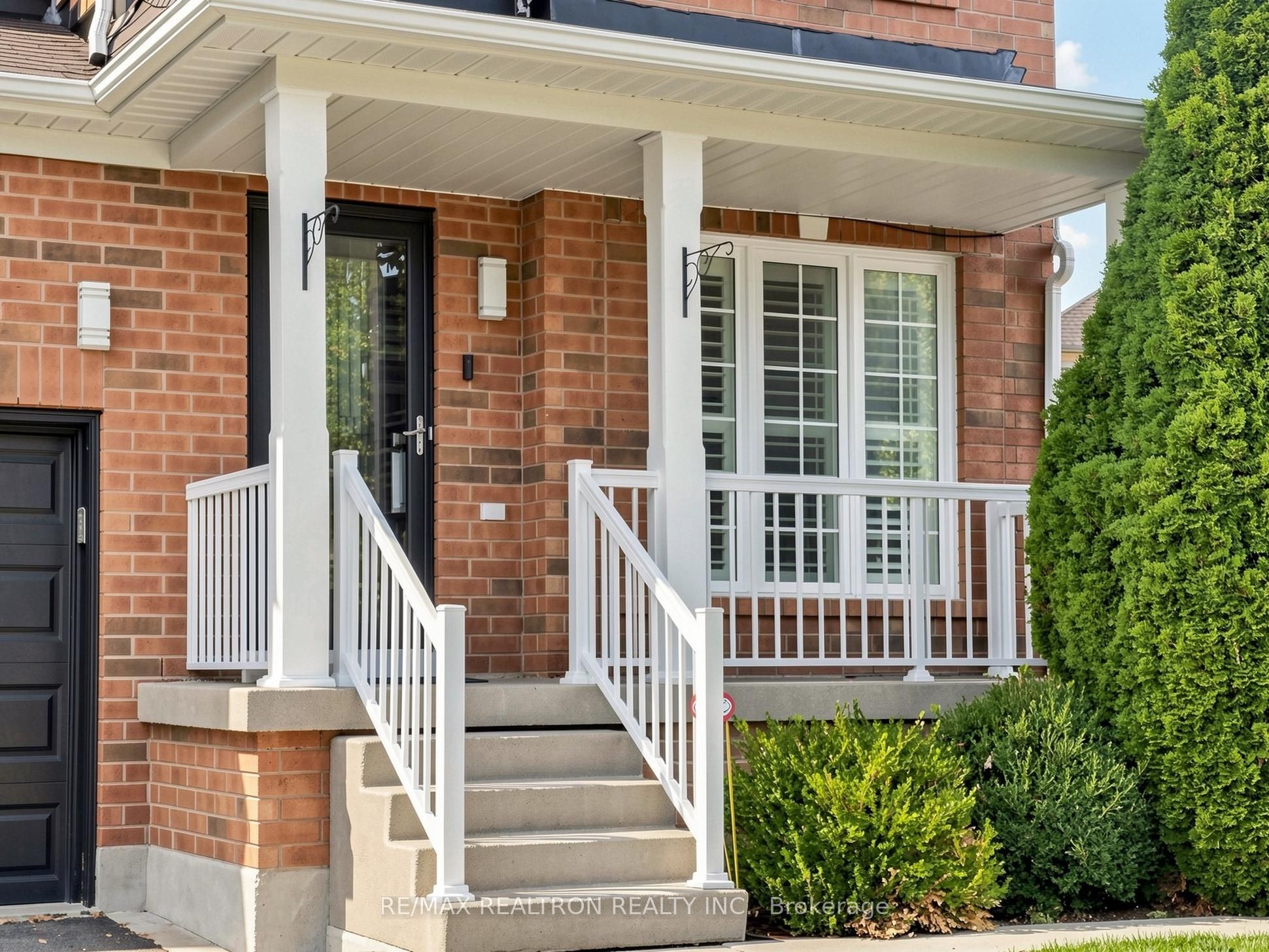13 Stotts Crescent