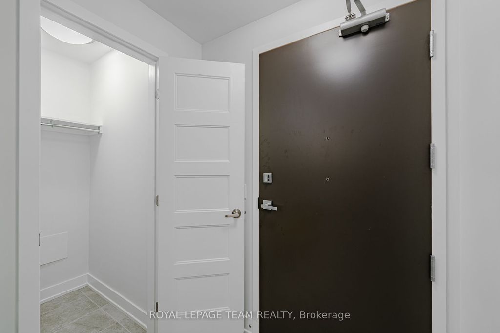 Photo of 200 Inlet Private #1106, Orleans - Cumberland and Area, ON K4A 5H3 (MLS # X12476411)