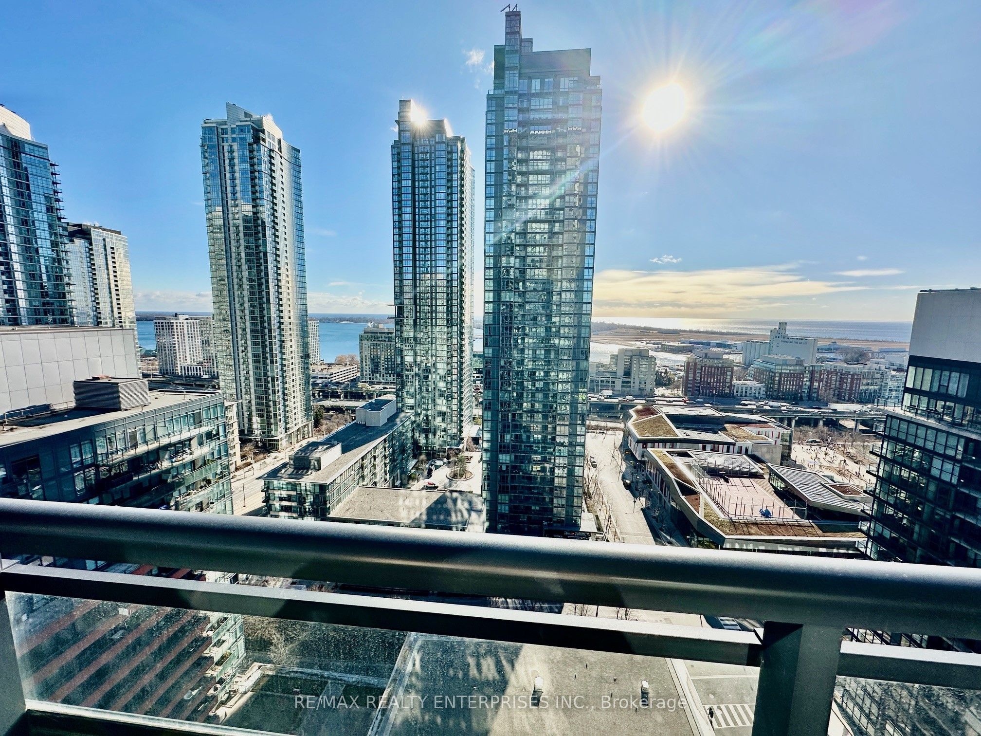 25 Telegram Mews 2507