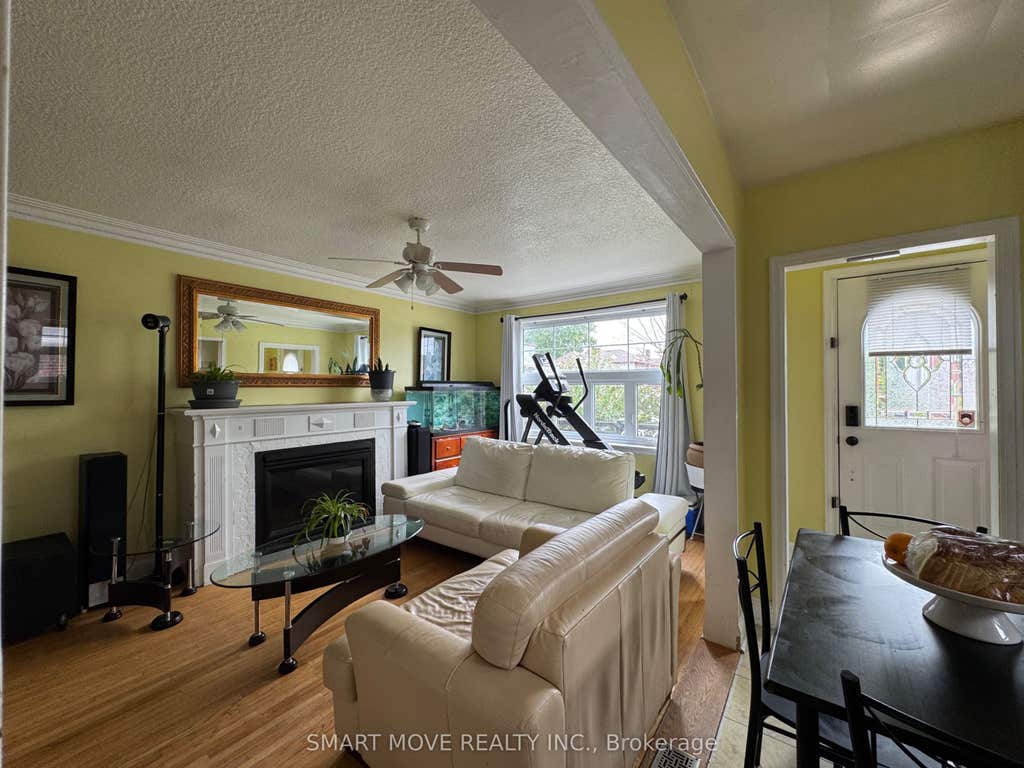 Photo of 66 Beechborough Avenue, Toronto, ON M6M 1Z5 (MLS # W13687378)