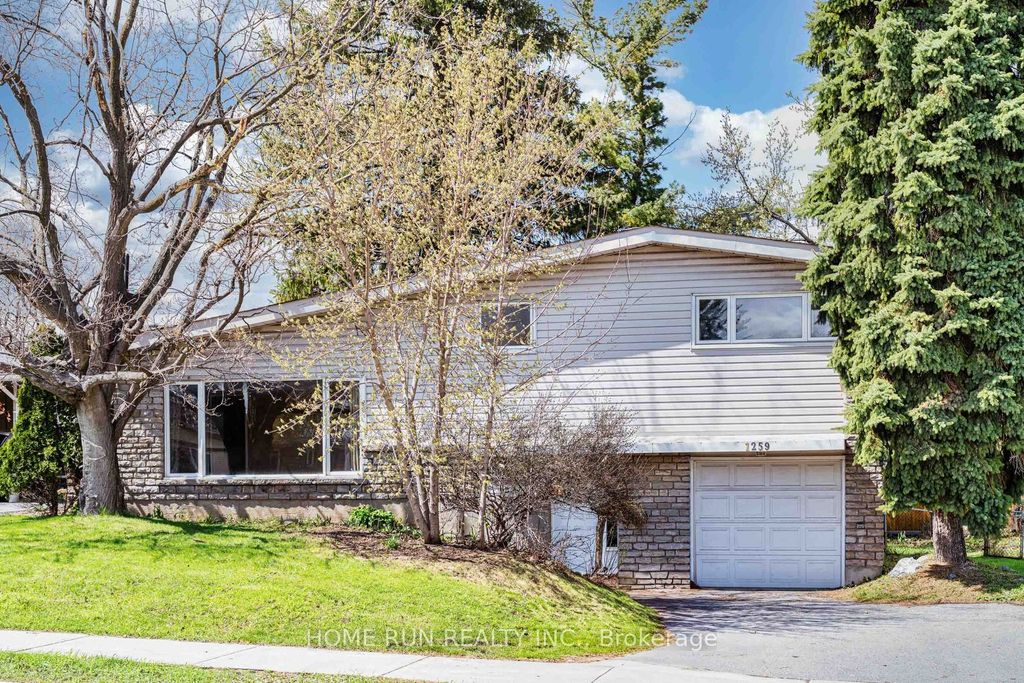 Photo of 1259 Meadowlands Drive E, Cityview - Parkwoods Hills - Rideau Shore, ON K2E 6K4 (MLS # X12852624)