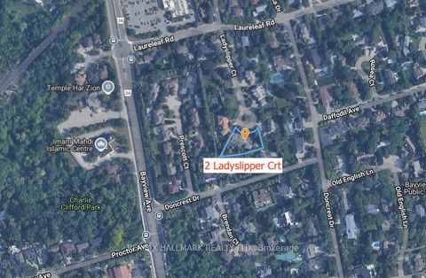 2 Ladyslipper Court Markham ON L3T 2S4