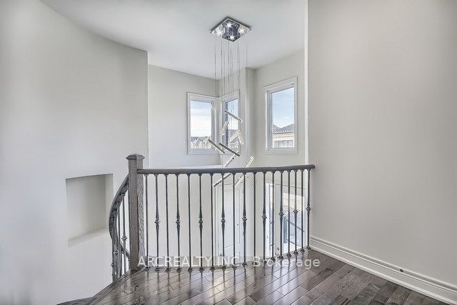 79 Baldry Avenue
