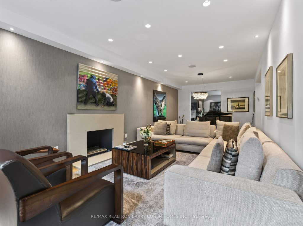 Photo of 7 Glen Rush Boulevard, Toronto, ON M5N 2T2 (MLS # C13657040)