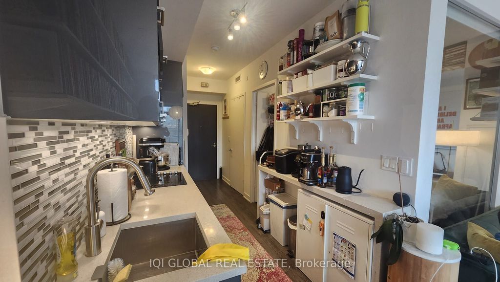 Photo of 106 Dovercourt Road #407, Toronto, ON M6J 0G4 (MLS # C13156362)