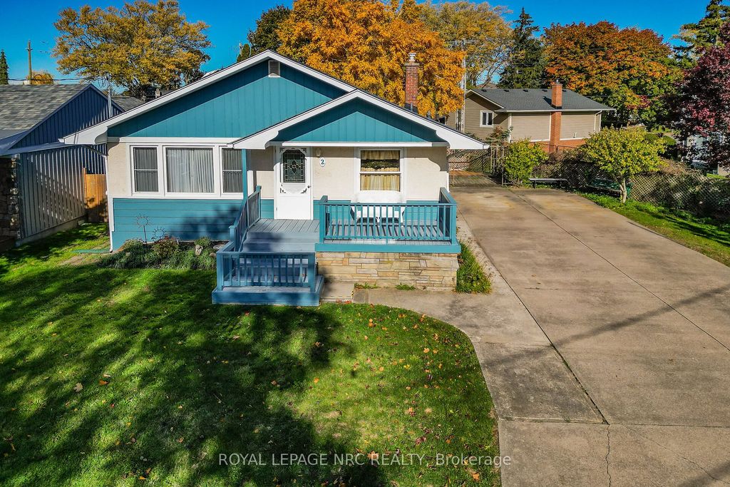 Photo of 2 Mary Street, St. Catharines, ON L2N 5A6 (MLS # X12519198)