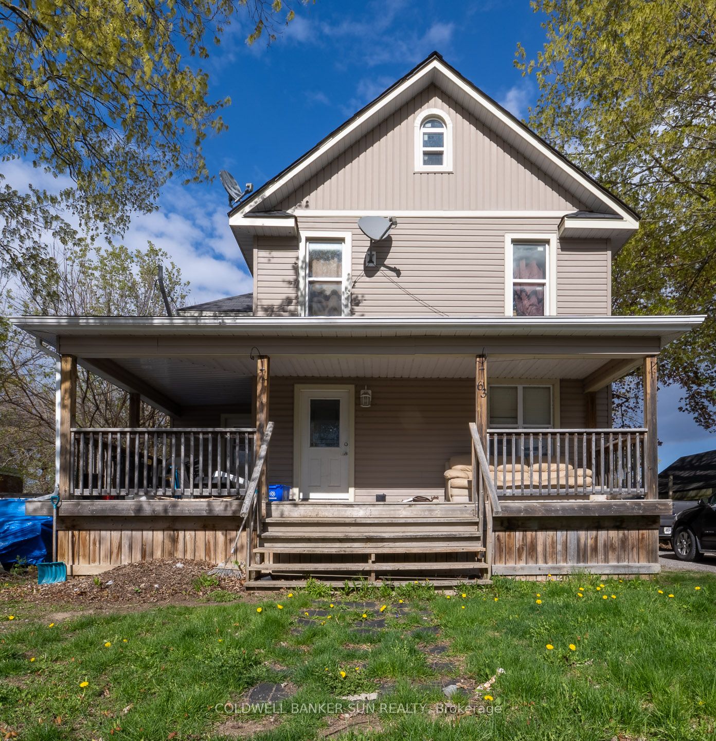 Photo 1 of 11 — 63 Lorne Avenue, Quinte West, ON K8V 5B6