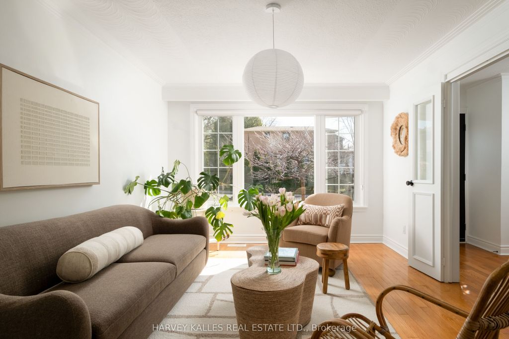 Photo of 354 Highfield Road, Toronto, ON M4L 2V6 (MLS # E13090628)