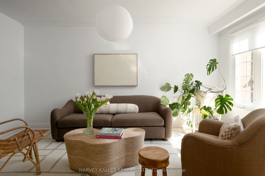 Photo of 354 Highfield Road, Toronto, ON M4L 2V6 (MLS # E13090628)