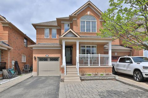 64 Madeira Avenue Lower Vaughan ON L6A 2Y2