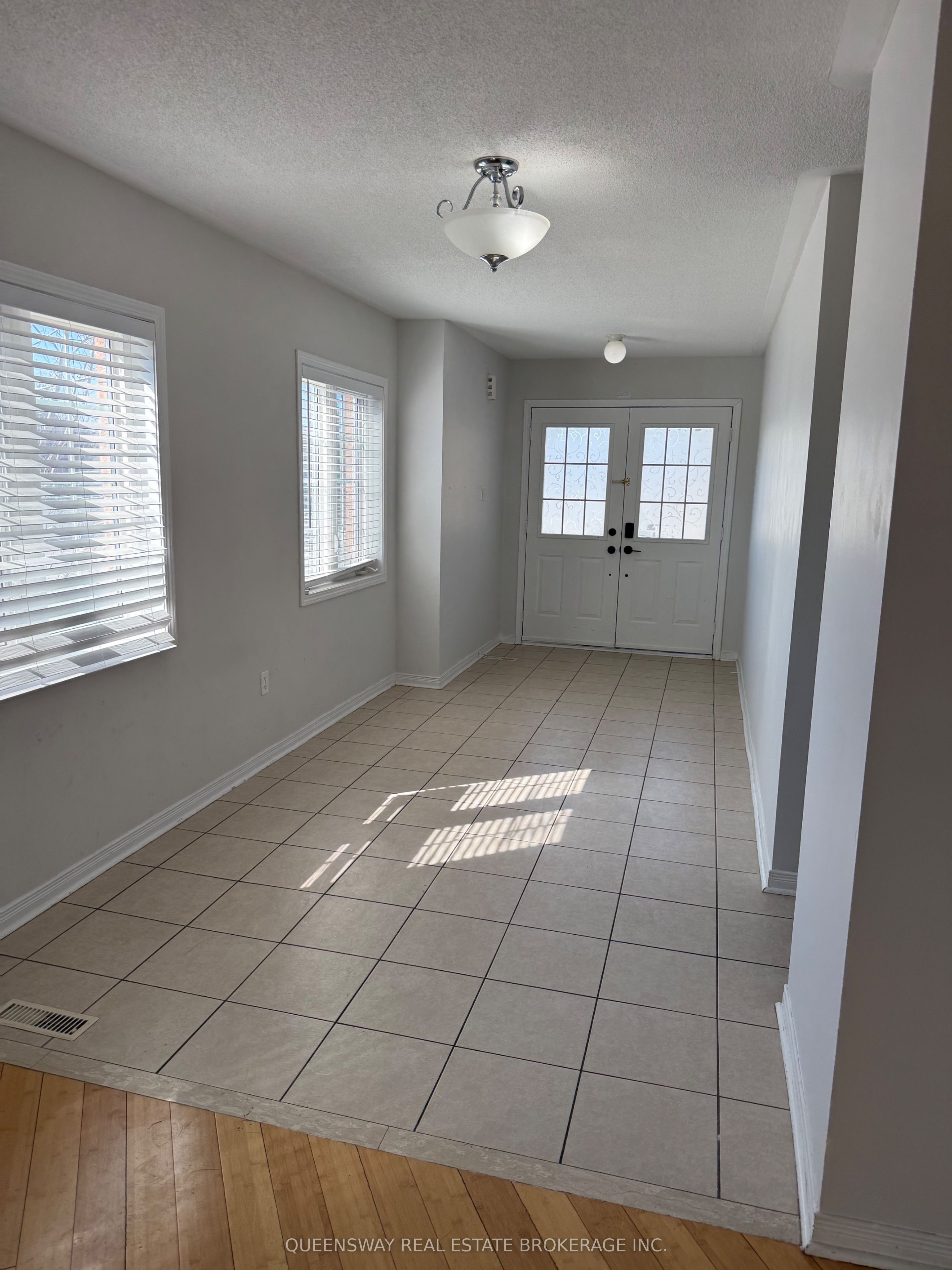 514 Candlestick Circle Upper