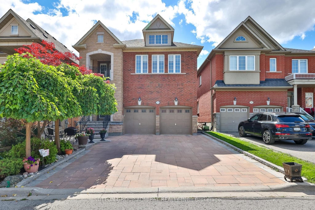 Photo of 35 Strauss Road, Vaughan, ON L4J 8Z6 (MLS # N13800558)