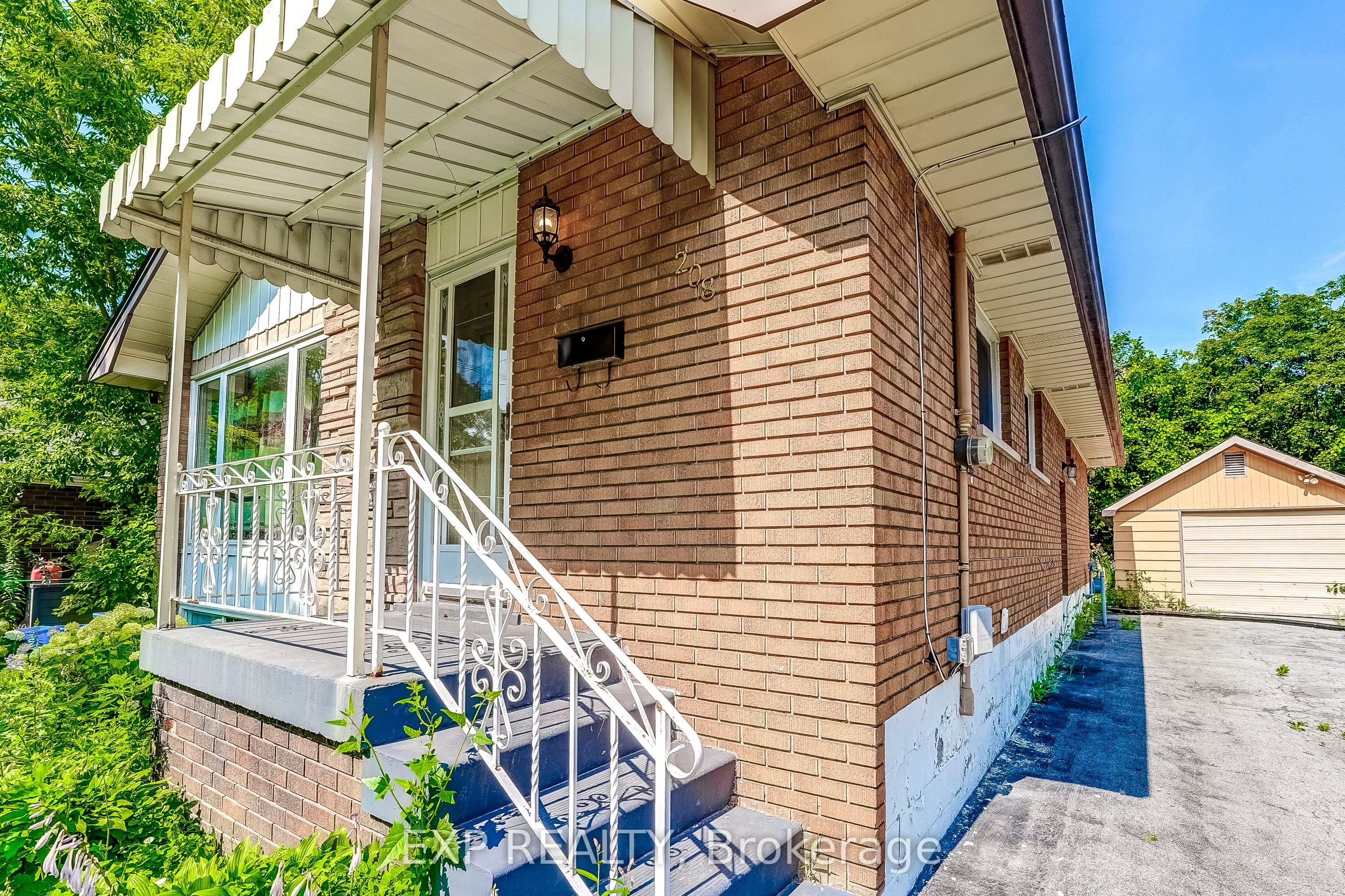 208 West 19th Street