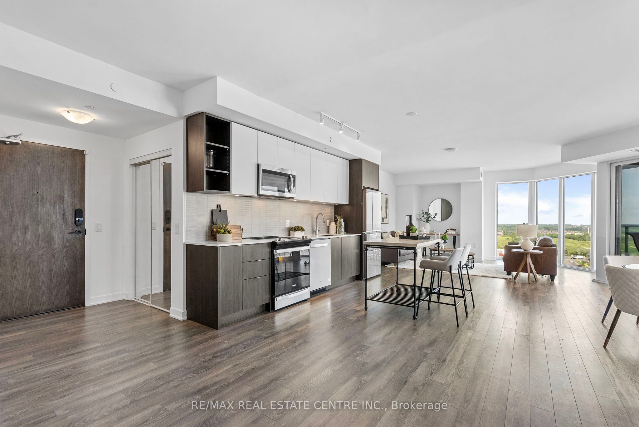 100 Eagle Rock Way 1005