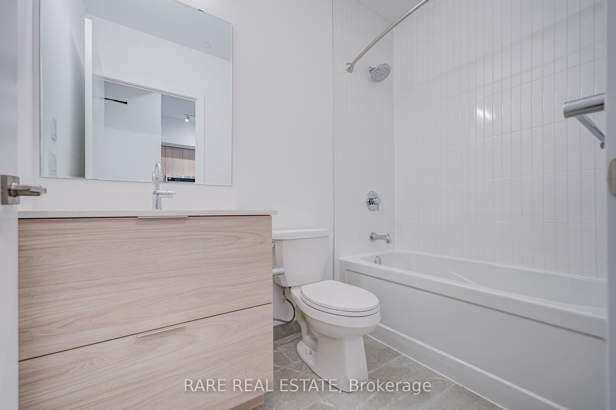 2501 Saw Whet Boulevard 403