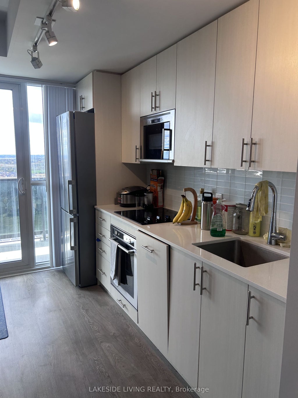 Photo of 2550 Simcoe Street N #2201, Oshawa, ON L1L 0R5 (MLS # E13885850)