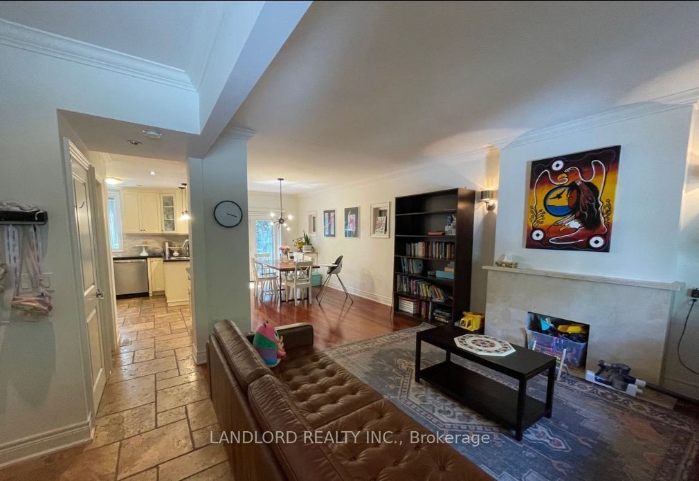 278 Willard Avenue