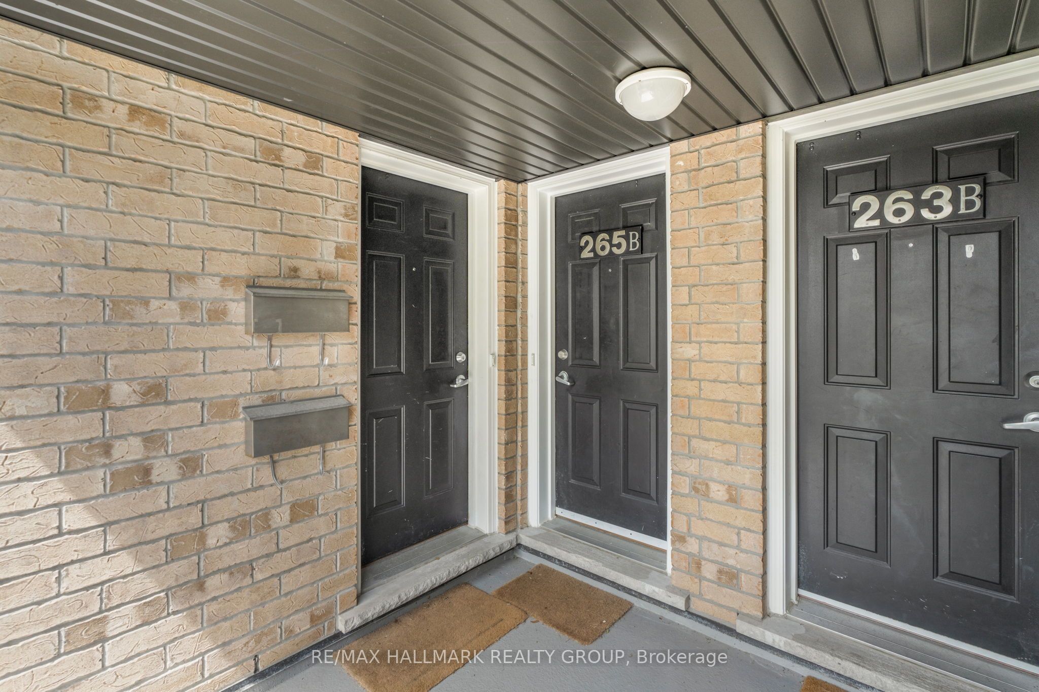 265 TITANIUM A Private