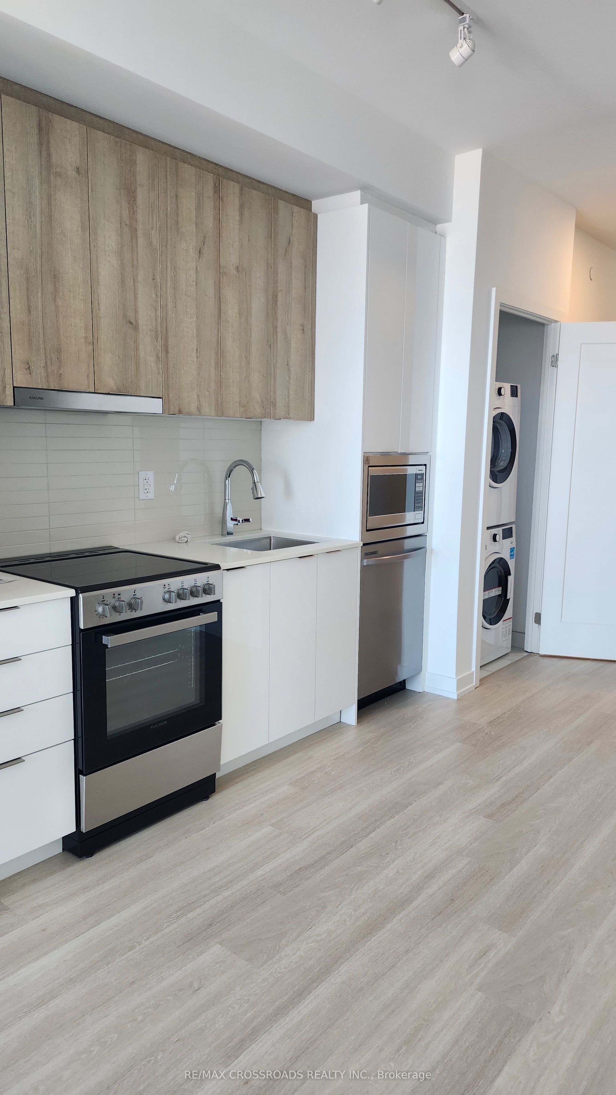 9750 Markham Road 1001