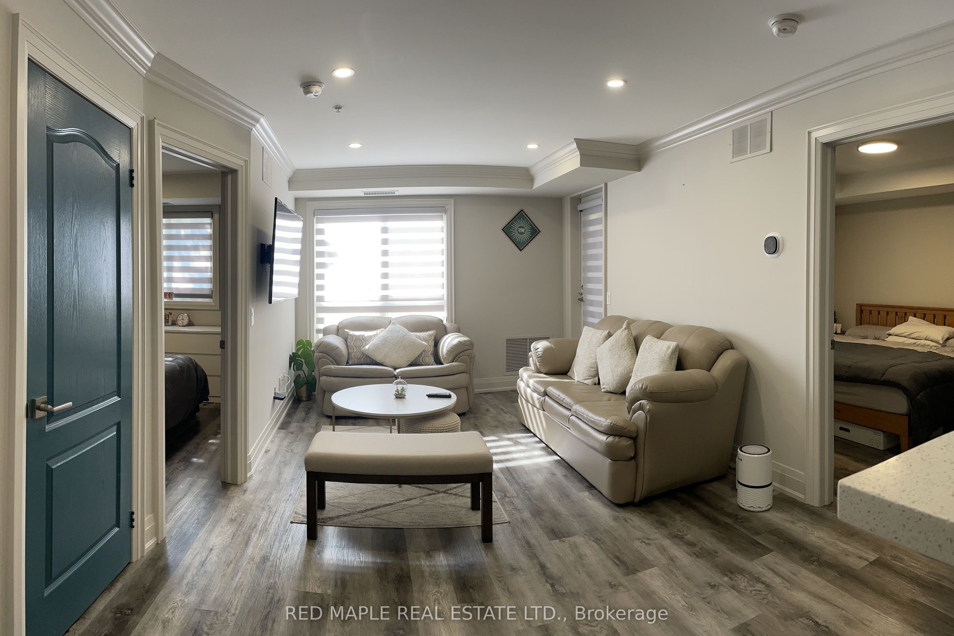 8 Dayspring Circle 1102