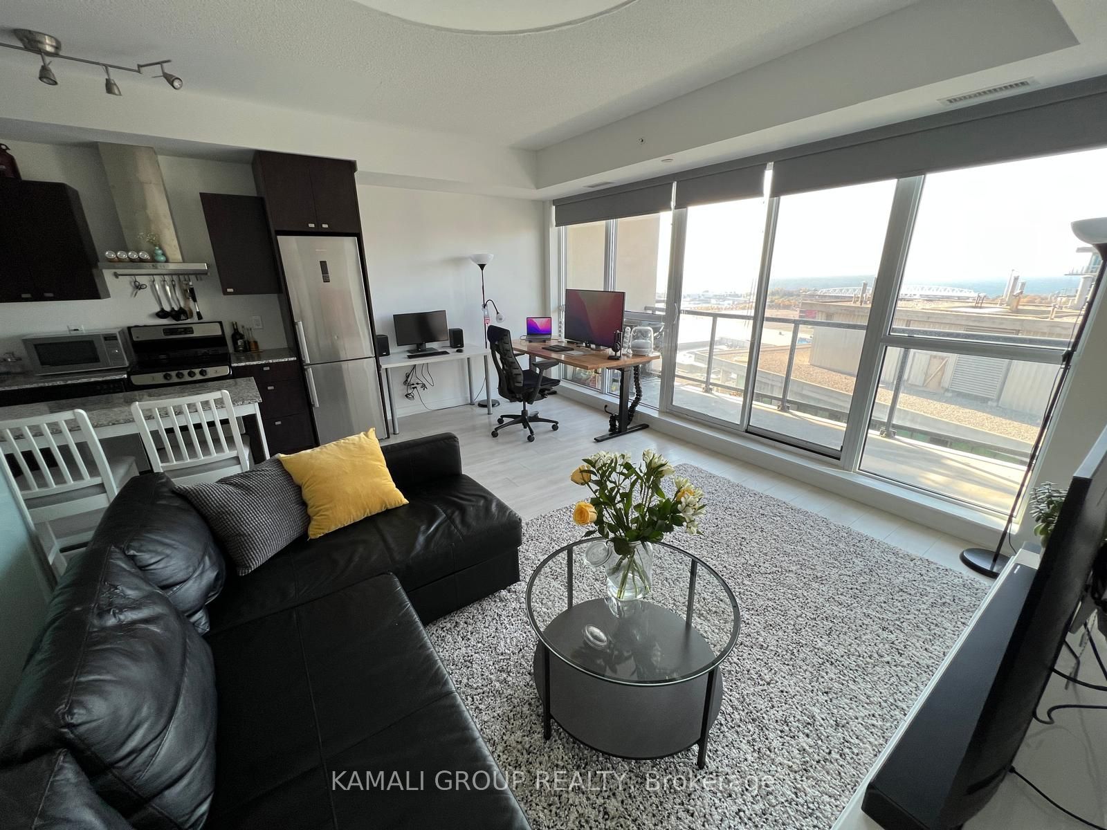 51 East Liberty Street 2302