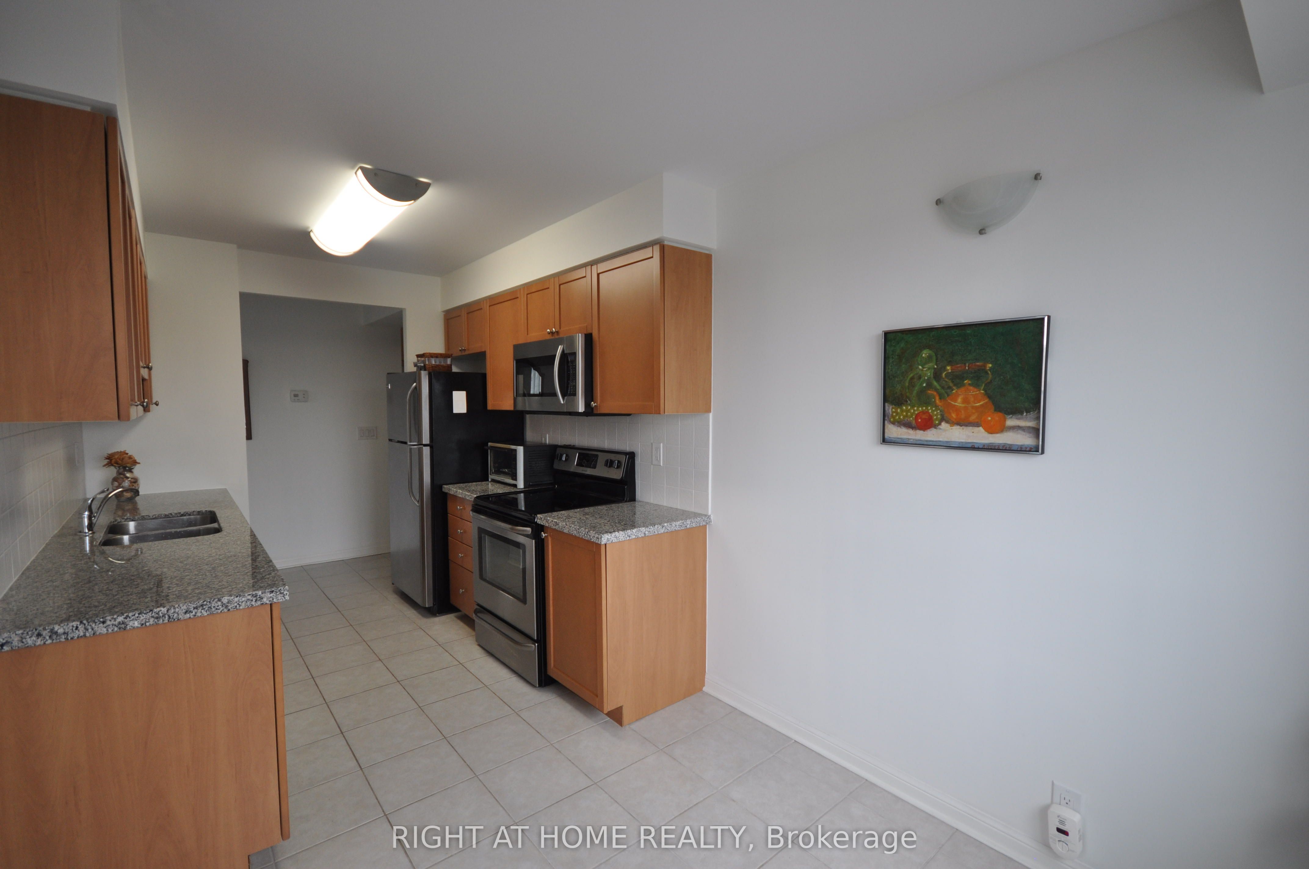 65 Via Rosedale Way N 314