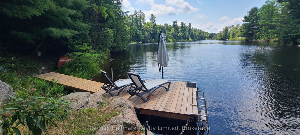 Photo of 140 Woodward Street, Bracebridge, ON P1L 1K4 (MLS # X13885970)
