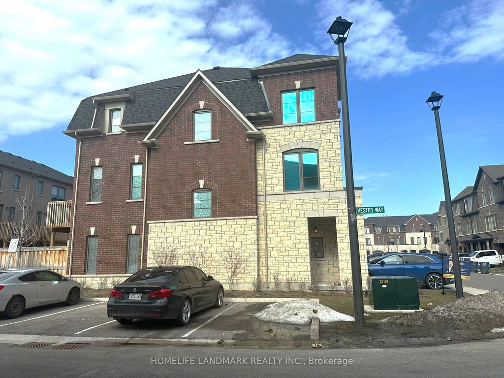 Photo of 18 Lavinia Road, Brampton, ON L6P 4N8 (MLS # W12889772)