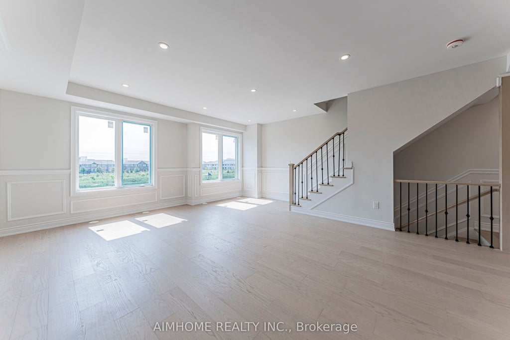 Photo of 3070 John McKay Boulevard #10, Oakville, ON L6H 4K5 (MLS # W13743632)