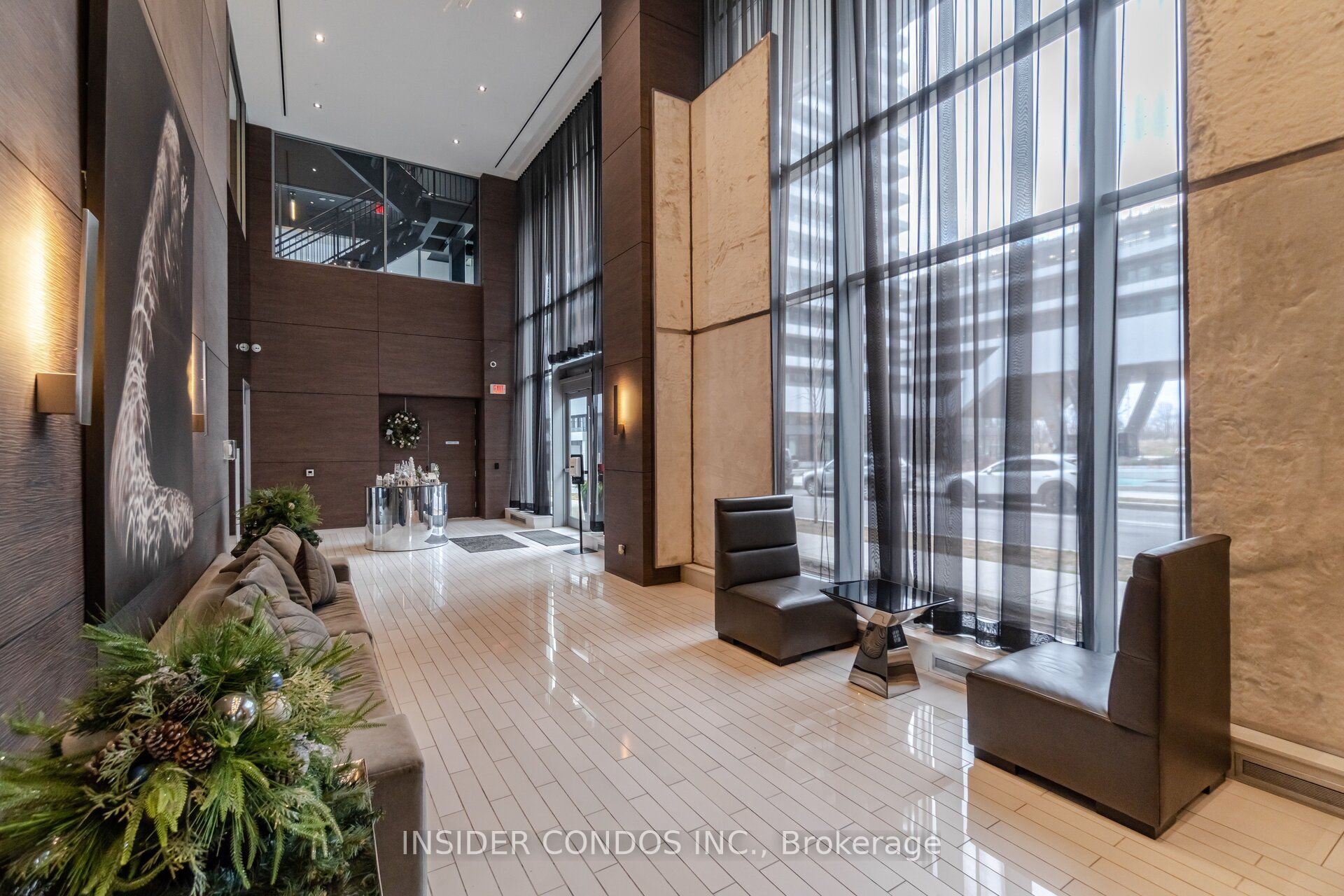 33 Shore Breeze Drive 1307
