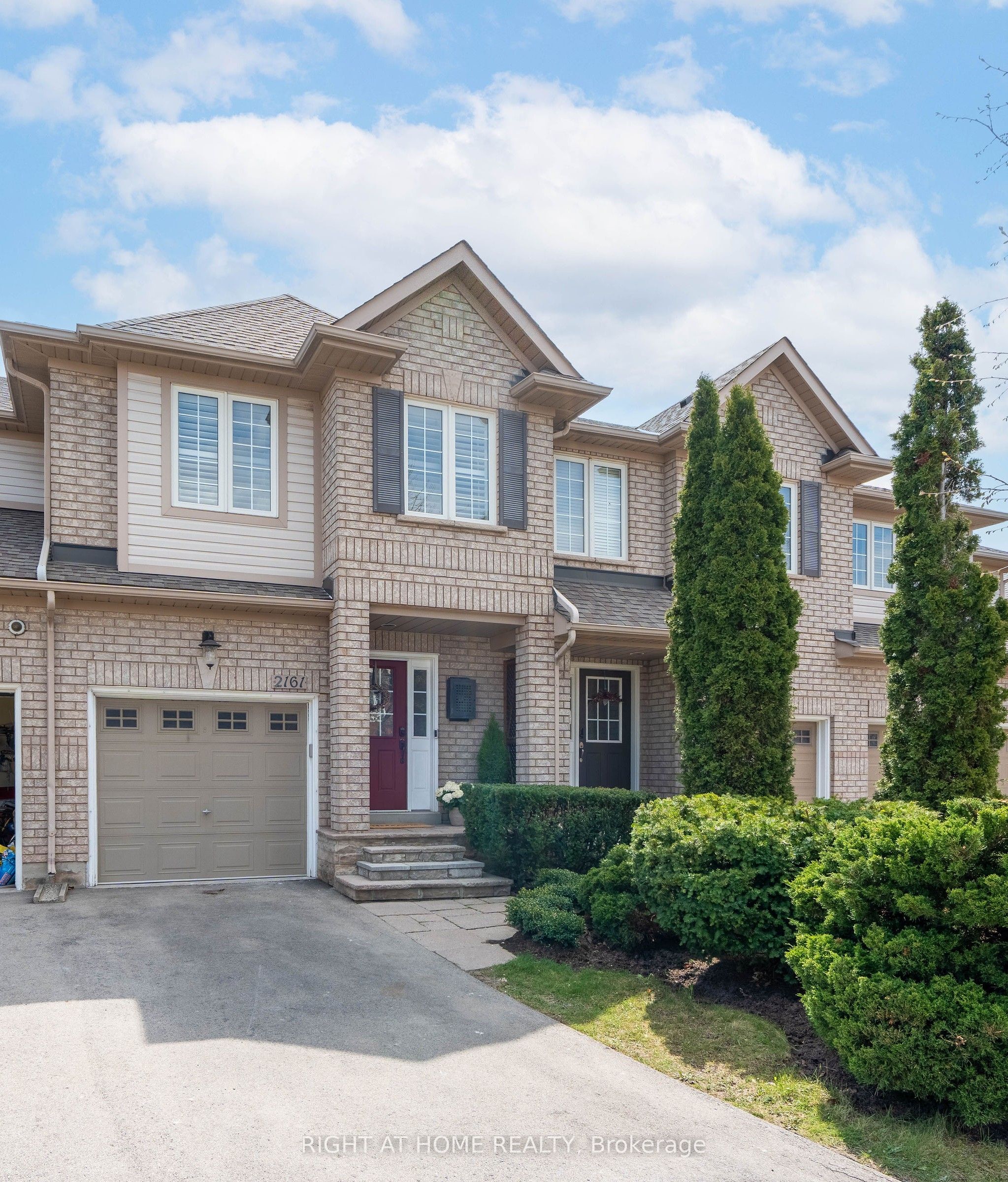 2161 Forest Gate Park