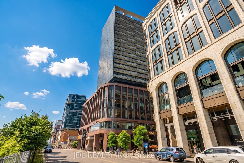Photo of 480 Front Street W #GPH14, Toronto, ON M5V 0V5 (MLS # C13680274)