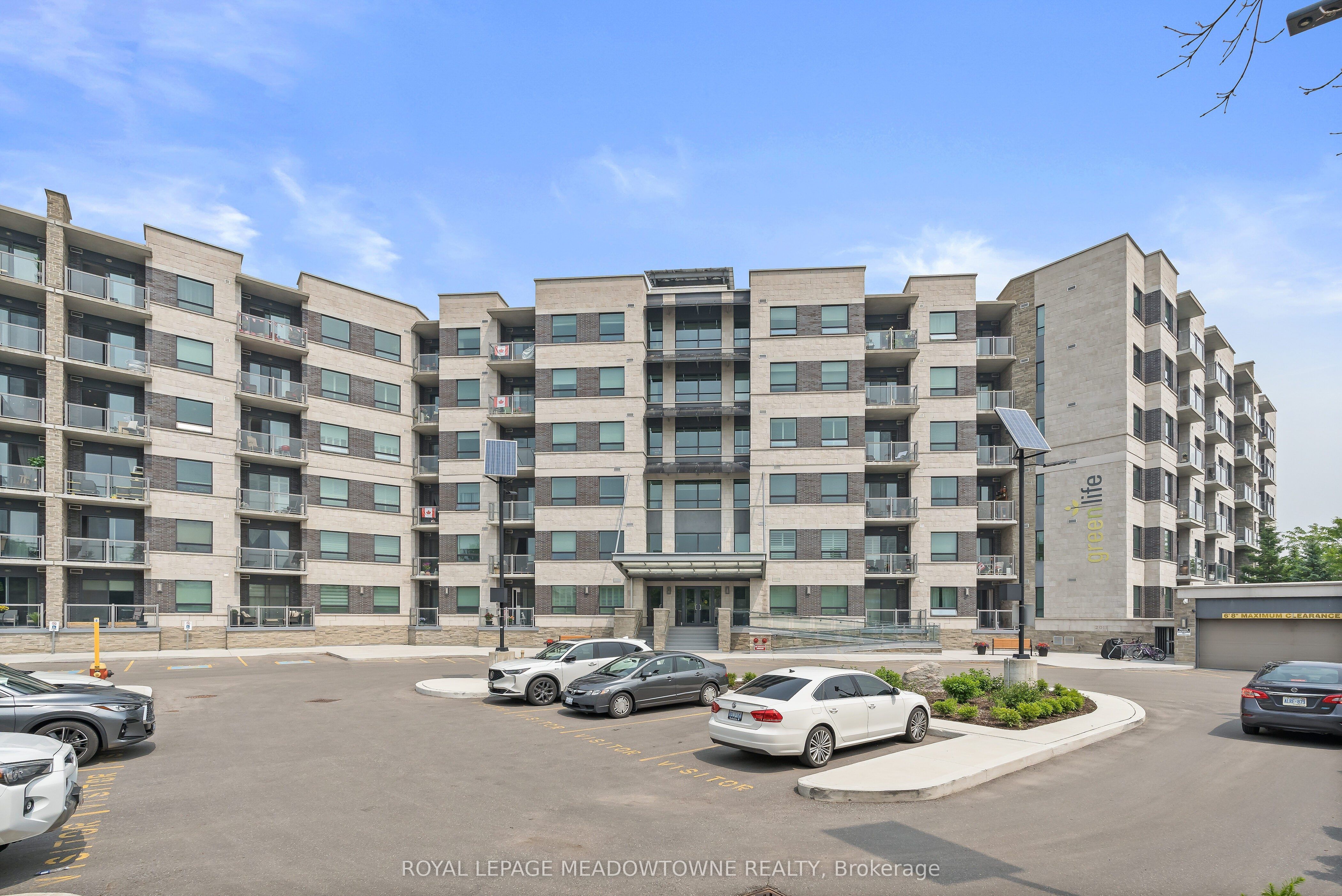 383 Main Street E 405