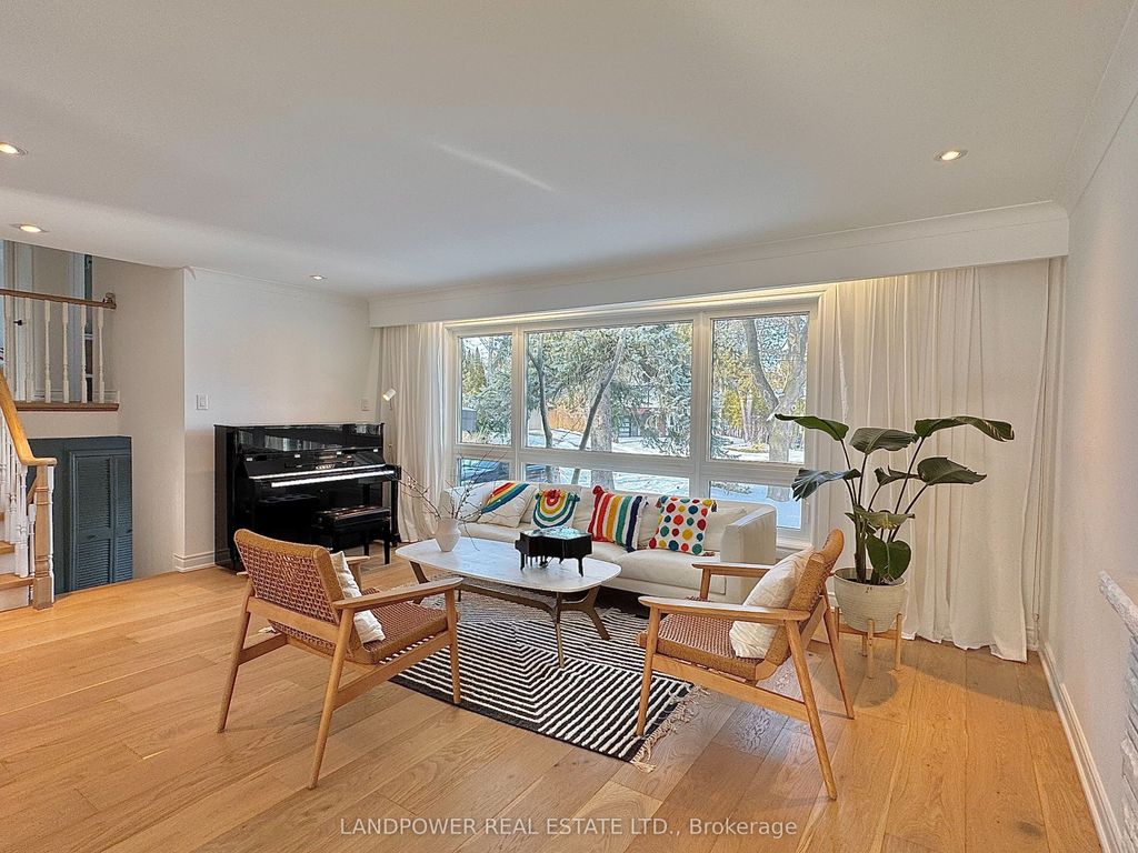 Photo of 9 Alderdale Court, Toronto, ON M3B 2H8 (MLS # C12513314)