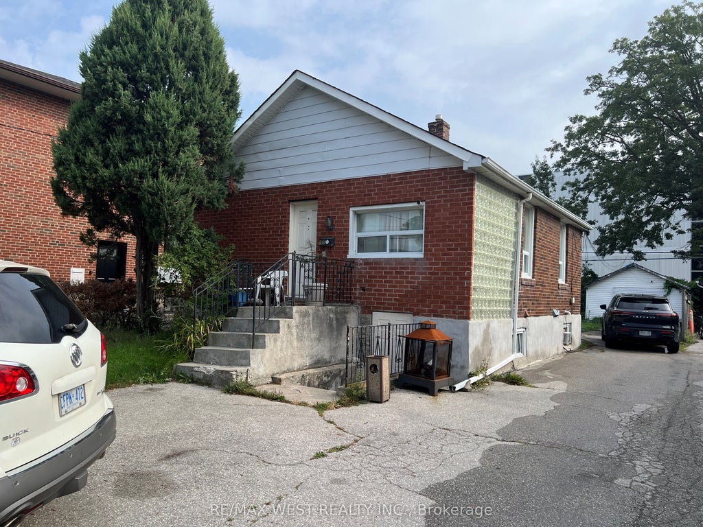 Photo of 165 Thirtieth Street, Toronto, ON M8W 3C3 (MLS # W13779984)