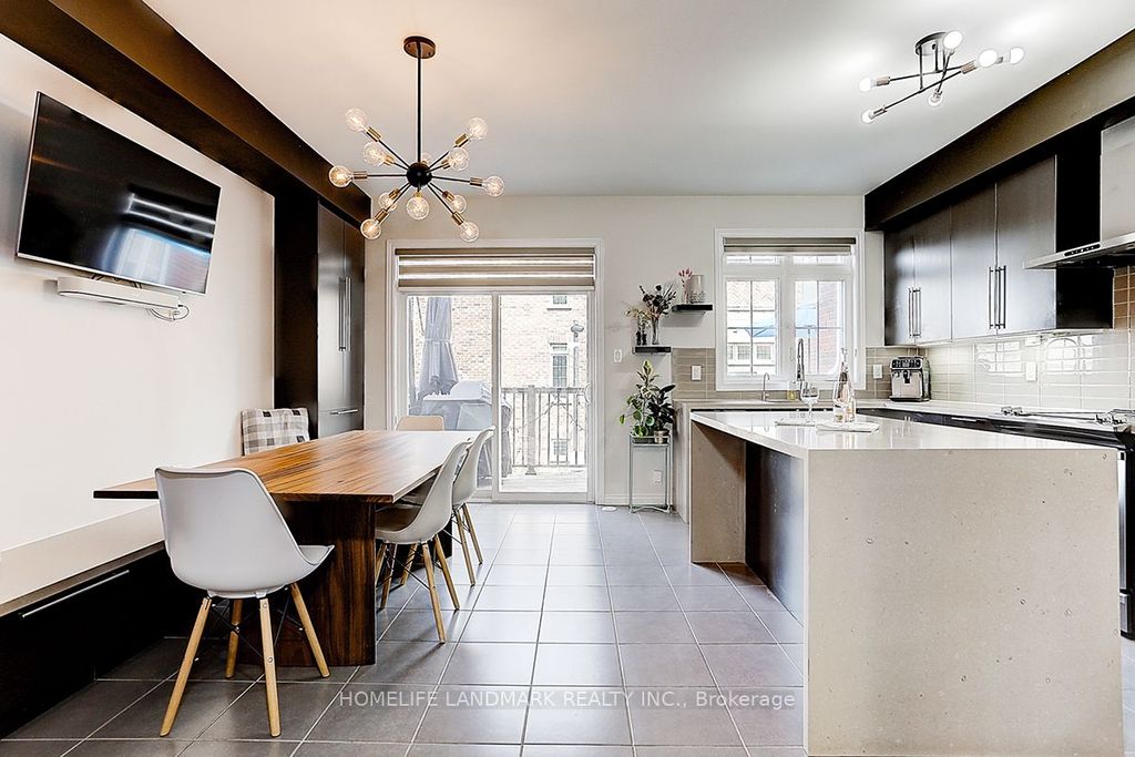 Photo of 307 Dundas Way, Markham, ON L6E 0S8 (MLS # N12954786)